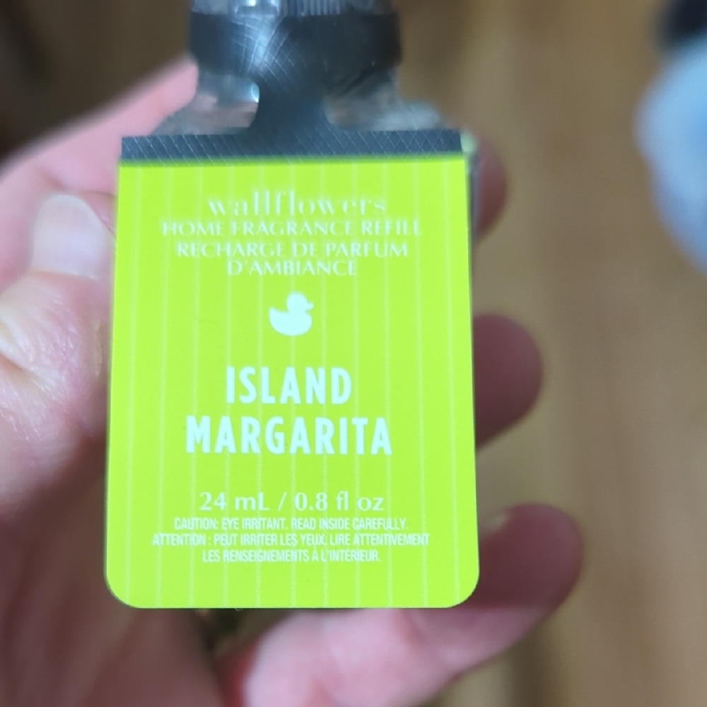 Bath & Body Works Island Margarita Home Fragrance Refill - Green